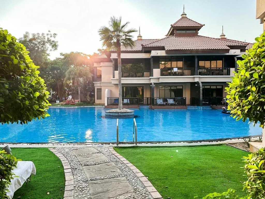 Royal Amwaj Residences North - Vibrant Two Bedroom Dubaj 0*,  Spojené arabské emiráty